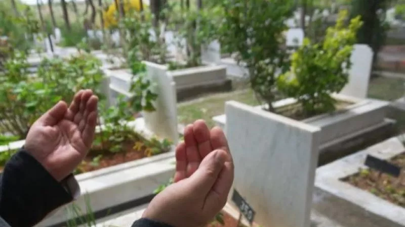 ما هو حكم زيارة القبور في العيد؟… «الإفتاء» تجيب