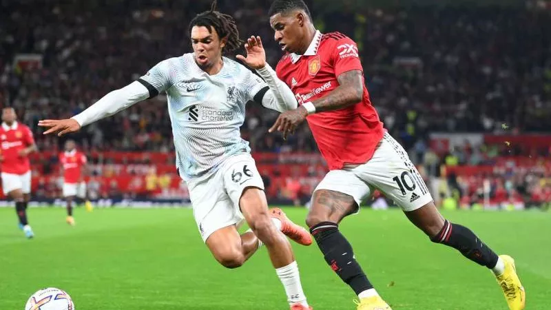 75 دقيقة.. مانشستر يونايتد يتقدم ضد ليفربول 2-1 في الدوري الإنجليزي