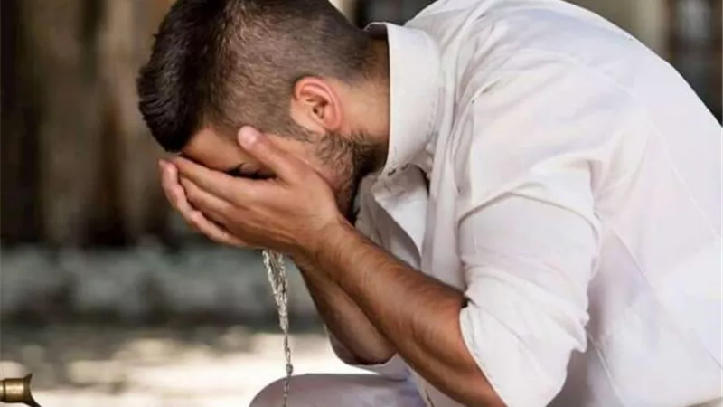 متى ينقض النوم الوضوء؟.. البحوث الإسلامية يُجيب