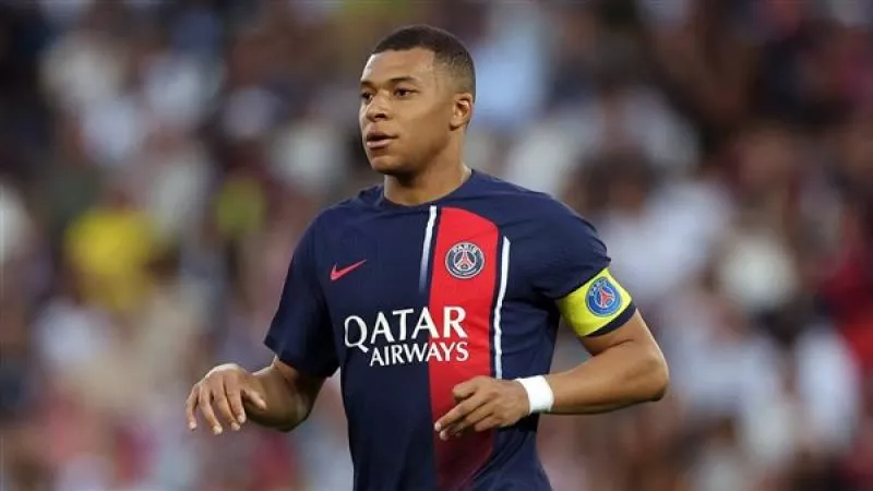 برشلونة يتقدم ضد باريس سان جيرمان بهدف رافينيا في الشوط الأول بدوري الأبطال