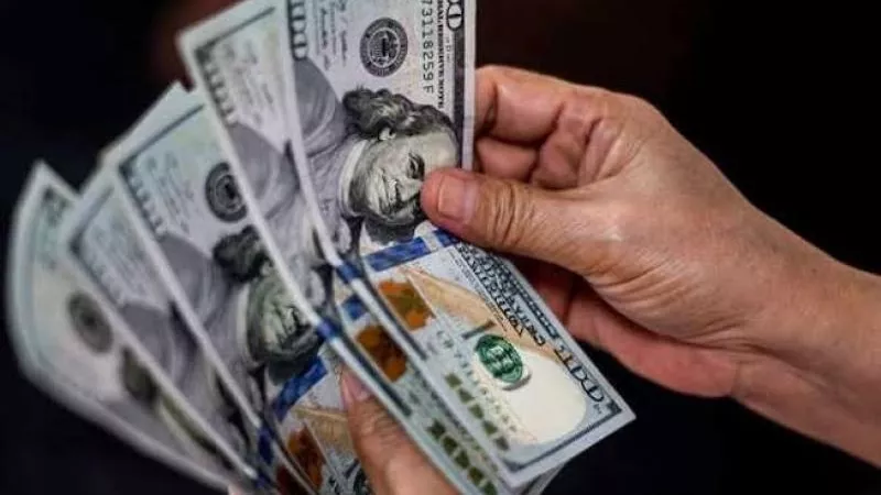 سعر الدولار اليوم الخميس 11-4-2024 ثاني أيام عيد الفطر بالبنوك والسوق السوداء