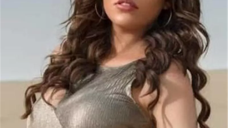 بدأت حياتها كموديل إعلانات.. لها قصة مثيرة مع عمرو عابد.. حكايتها مع الصور الفاضحة.. أسرار صادمة عن  رحمة حسن