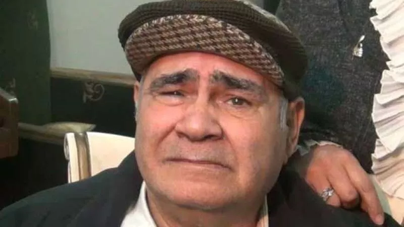 سيد زيان.. أصيب بجلطة في المخ  وأبناءه حجروا علي ممتلكاته ونجله مات بسبب المخدرات
