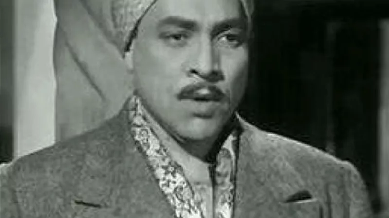 حصره المخرجين في أدوار الشر .. وأنهي حياته على ”شاطئ الحظ”.. والصوفية أبعدته عن الفن.. حكايات ”عاشق سمارة” محمود إسماعيل
