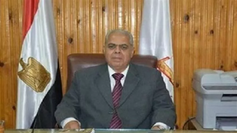 خبير تربوي يقدم نصائح هامة للطلاب للتعامل مع فترات انقطاع الكهرباء أثناء المذاكرة