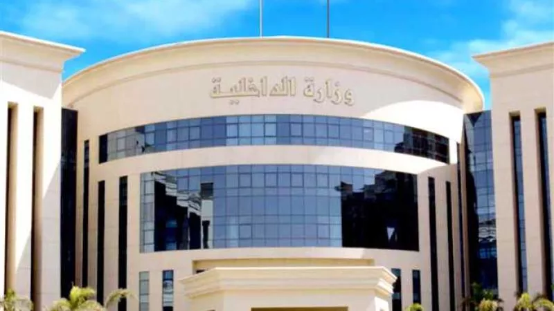 ضبط  3495 مخالفة باعة جائلين ورفع اشغالات الطريق بمنطقة فيصل