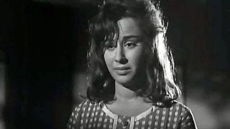 كريمة الشريف من طريق الرذيلة لـ التوبة.. فاتن حمامة حاربتها وميمي شكيب قضت عليها بقضية الرقيق الأبيض (فيديو)