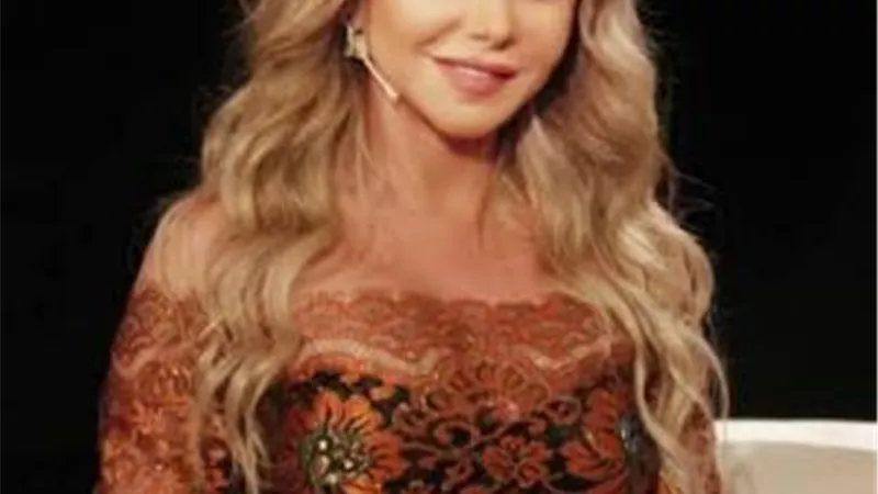 رزان مغربي تنشر صورة بوستر فيلمها الجديد ”صابر وراضي”