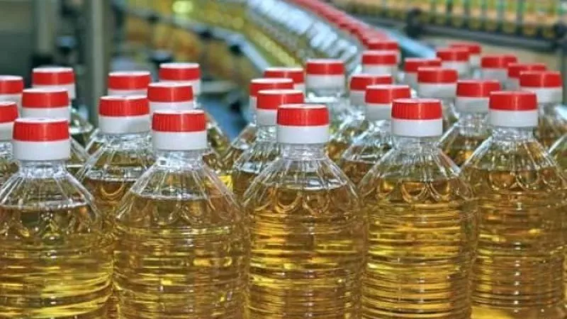 سعر زجاجة الزيت 65 جنيهًا.. تراجع أسعار الزيوت في مصر