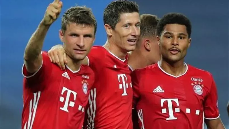 بايرن ميونخ يهزم ليفركوزن بهدفين في الدوري الألماني
