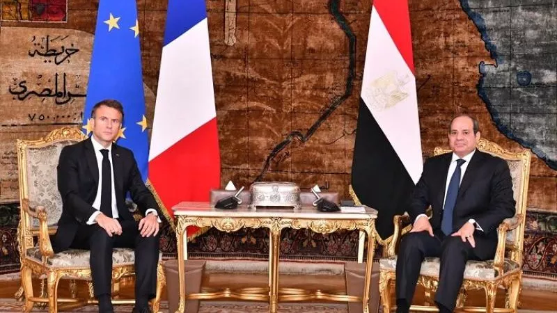 تفاصيل اتصال هاتفي بين السيسي وماكرون ناقش تطورات الأوضاع في غزة