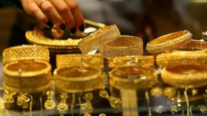 انهيار في أسعار الذهب .. وعيار 21 يواصل الهبوط اليوم 22 أبريل 2024