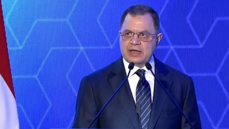 بمناسبة الاحتفال بعيد تحرير سيناء.. وزير الداخلية يهنيء الفريق أسامة عسكر