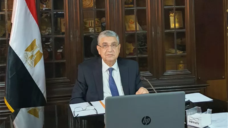 «الكهرباء» تتلقى 970 ألف طلب للتحول من المحاسبة بنظام الممارسة إلى عدادات كودية