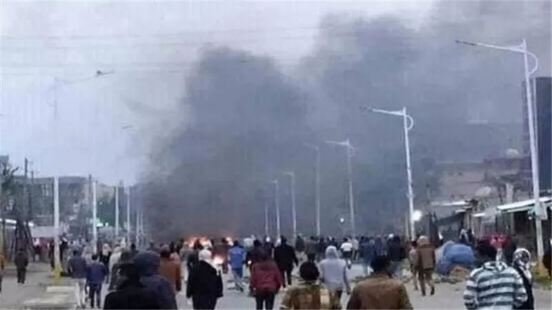مصرع 3 أشخاص وإصابة آخرين في انفجار قنبلة في أدبس أبابا