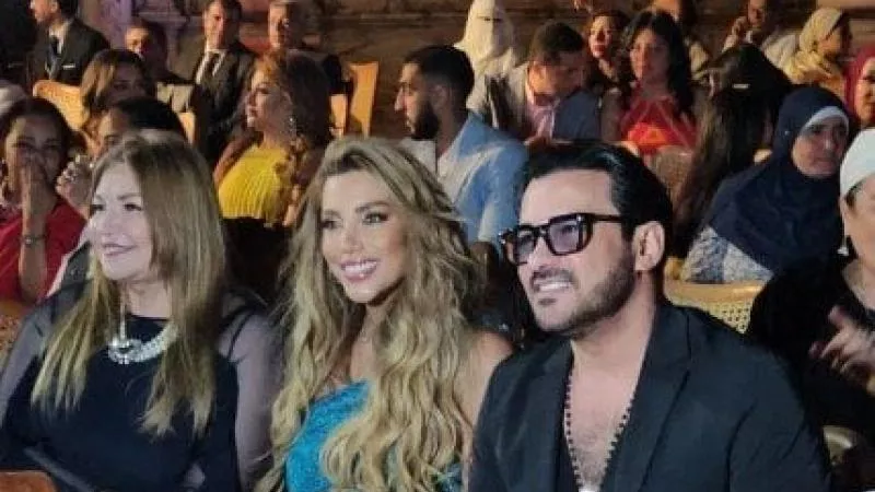 من هي دانا حلبي التي جعلت محمد رجب يتراجع عن العزوبية؟