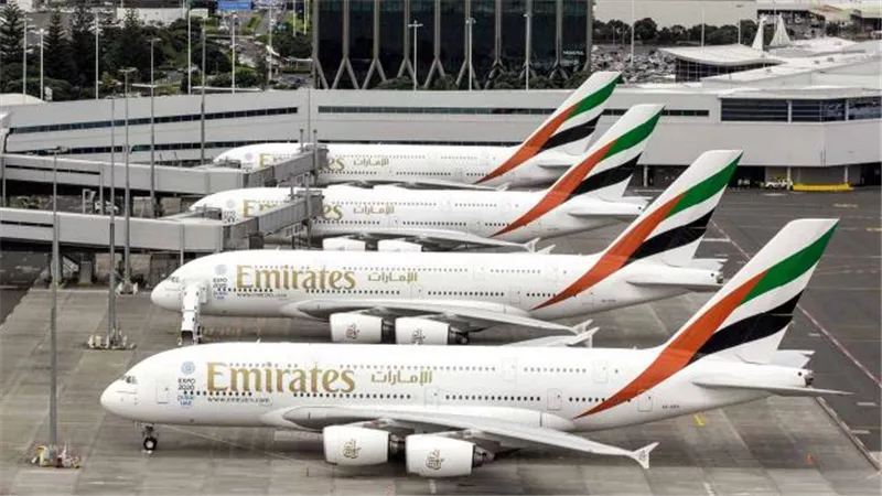 عاجل.. لماذا أوقف الإمارات الطيران إلي السعودية ؟