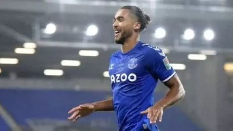 الدقيقة 58.. إيفرتون يضرب ليفربول بالهدف الثاني في الدوري الإنجليزي