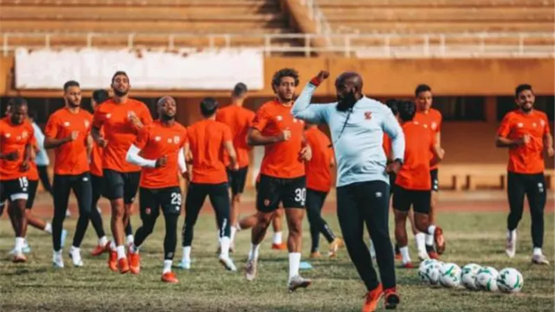 مسحة جديدة لرباعي الأهلي  صباح غدا