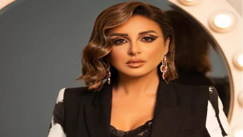 تخطى ربع مليون جنيه.. سعر فستان أنغام في حفل العاصمة الإدارية يثير جدلا