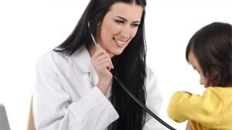 إذا شعر طفلك بهذه الأعراض يجب التوجه لأقرب طبيب فوراً