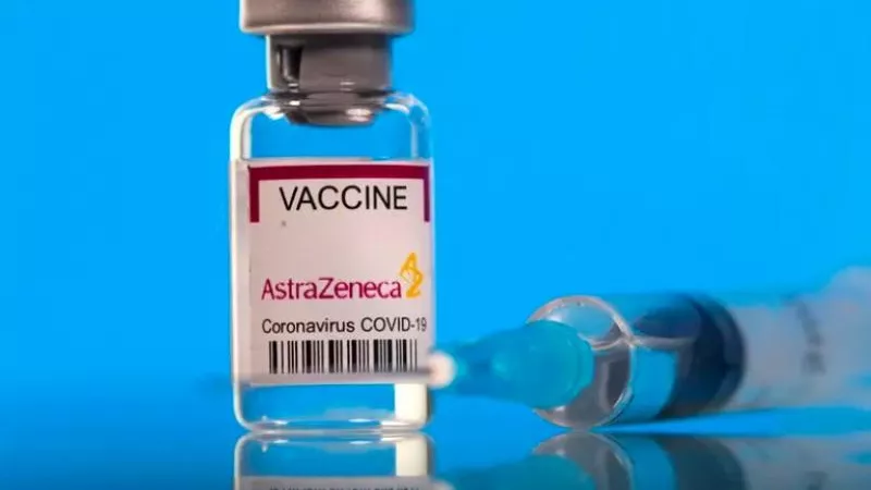 أول دعوى قضائية ضد الشركة.. تفاصيل صادمة عن أزمة لقاح استرازينيكا