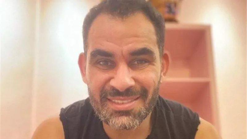 أحمد عيد عبد الملك ينتقد رحيل مصطفي محمد