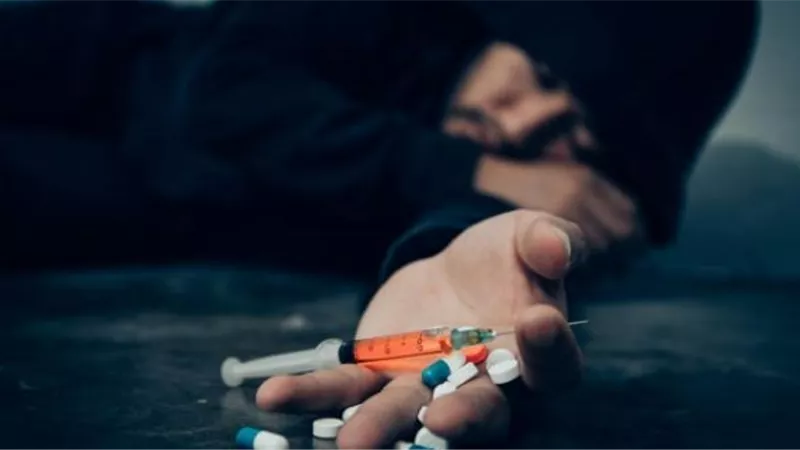 آخر تقاليع كورونا..  تعرف على أول عيادة نفسية للعلاج بالمخدرات في بريطانيا