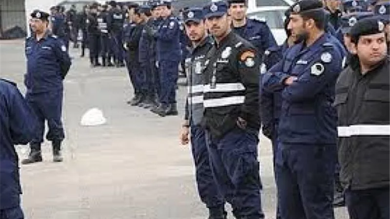 الداخلية الكويتية تعتقل 3 اشخاص متطرفين بحوزتهم أسلحة غير مرخصة