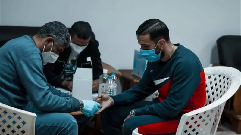 «رابيد تيست» للاعبي الأهلي والجهاز الفني استعدادًا لمواجهة الاتحاد السكندري