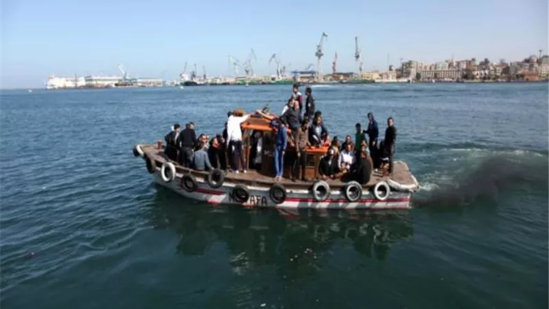 تفاصيل القبض على 28 صيادًا مصريًا في تونس
