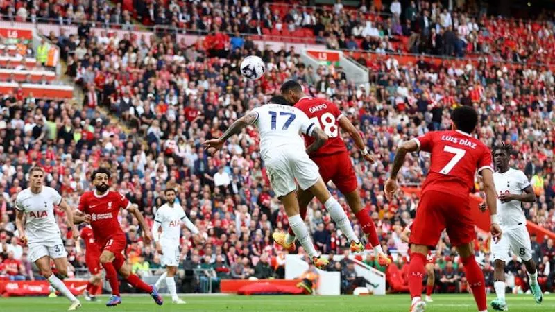 موعد مباراة ليفربول المقبلة بعد اكتساح توتنهام برباعية في الدوري الإنجليزي