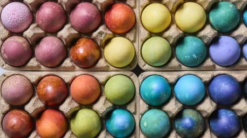 بمواد آمنة.. طرق تلوين البيض في شم النسيم