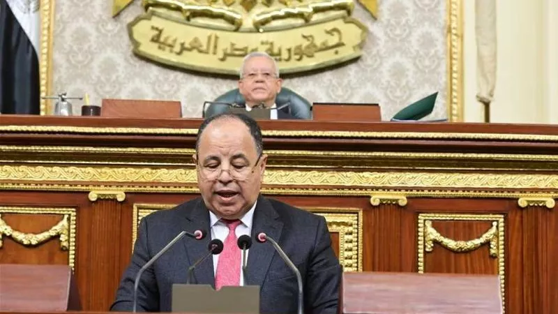 شبح الخصومات يخيم علي مرتبات شهر مايو 2024 للمعلمين .. والنقابة : أمور تنفيذية