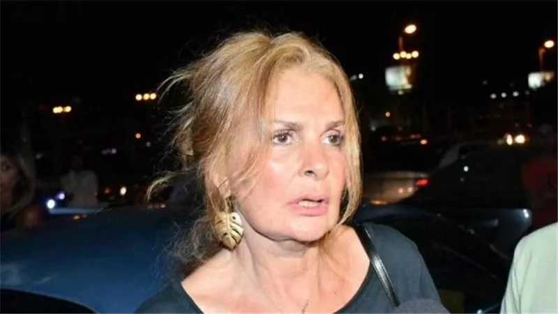 حالتها خطيرة.. تطورات إصابة يسرا بفيروس كورونا