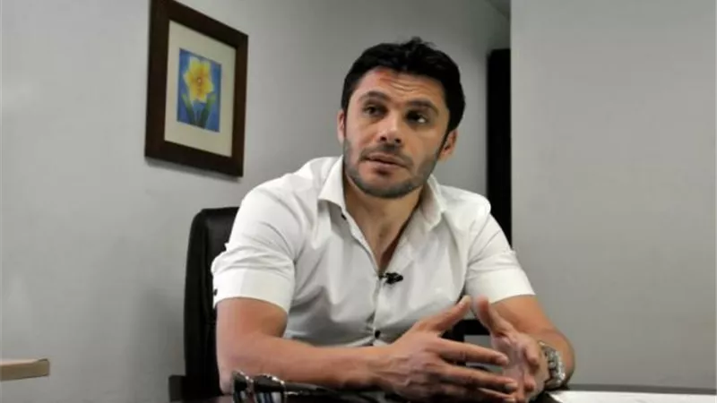 احمد حسن يفضح بيراميدز ويهاجم مدير التعاقدات ويكشف مفاوضات مصطفي محمد وعقد العفيجي