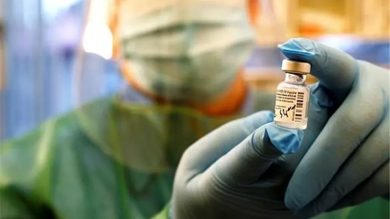 دخول 8 مواطنين الرعاية المركزة بسبب حصولهم علي جرعة زائدة من لقاح كورونا