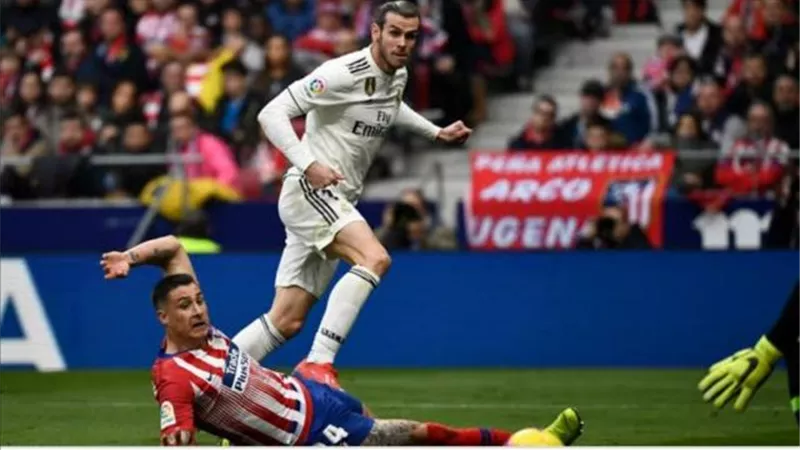 أتليتكو يدعو ريال مدريد خوض مبارياته على ملعبه ”واندا متروبوليتانو”