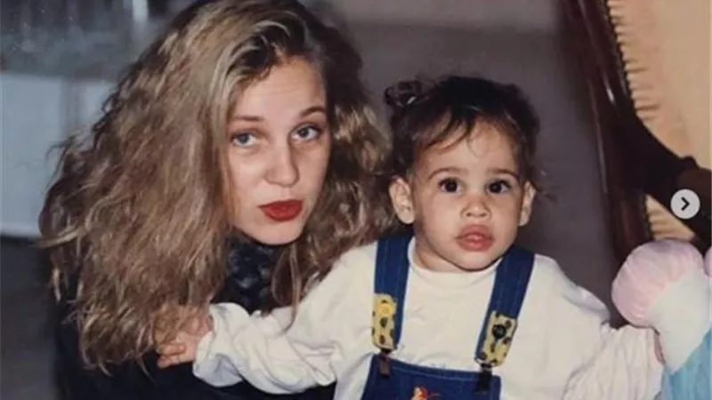 رسالة صادمة من نور عمرو دياب لـ شيرين رضا