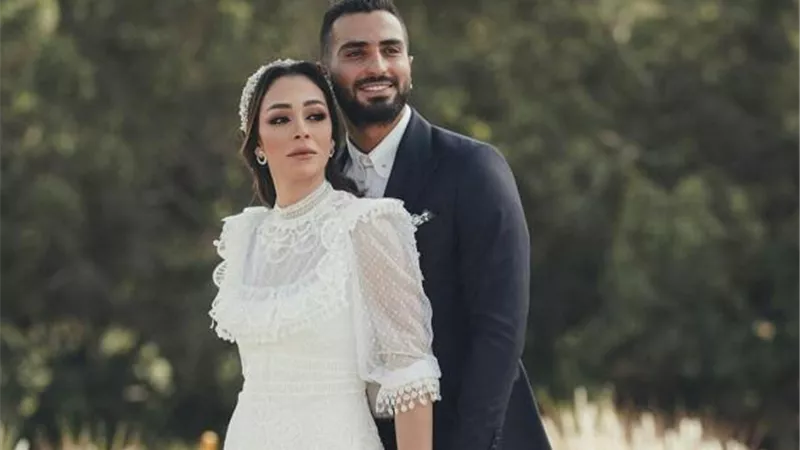 معلومات لا تعرفها عن راندا رياض زوجة محمد الشرنوبي