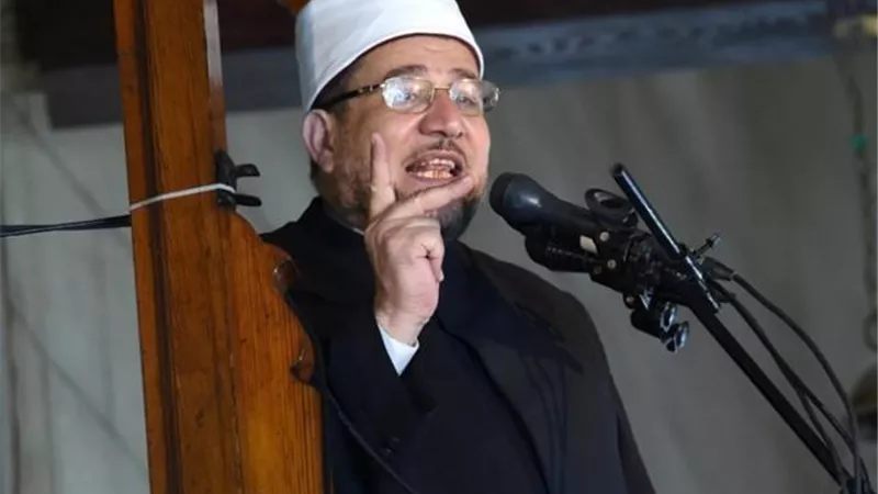 ”أسباب رفع البلاء” موضوع خطبة الجمعة من مسجد الحسين اليوم
