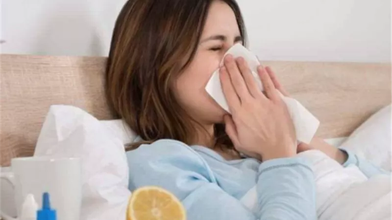 هل نزلات البرد تعطي مناعة 17 سنة ضد كورونا؟.. إليك التفاصيل