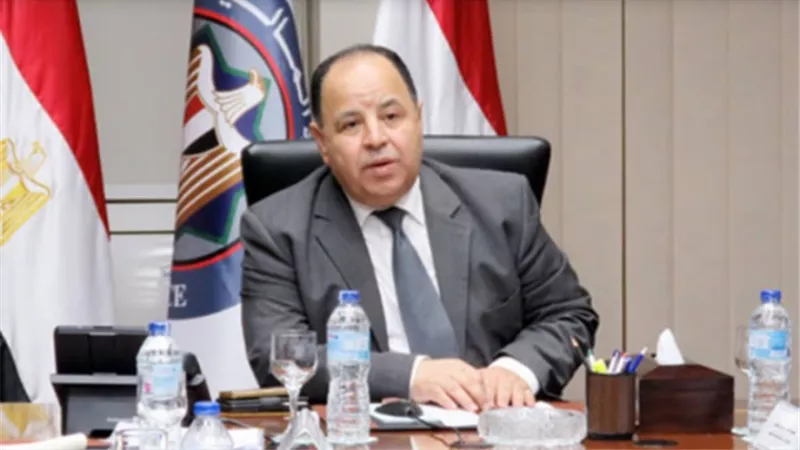 «المالية» تعلن عن موعد بدء صرف رواتب يونيو للعاملين بالدولة