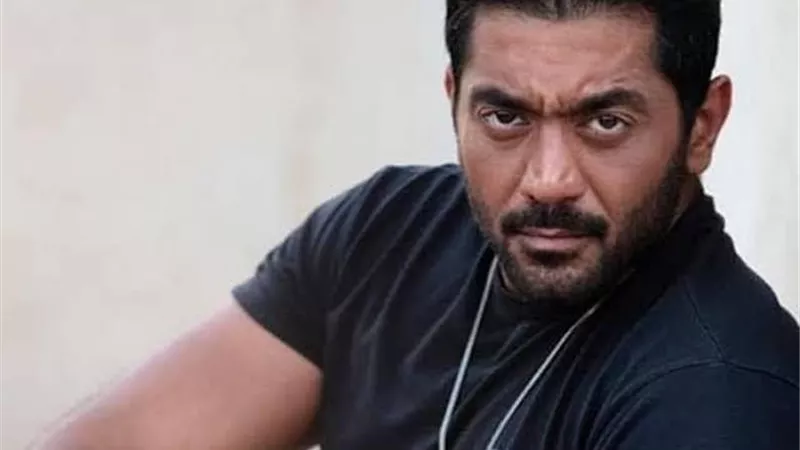 حكاية 15 زوجة فى حياة أحمد فلوكس وسر لقب ”زير النساء”.. اعرف الحكاية