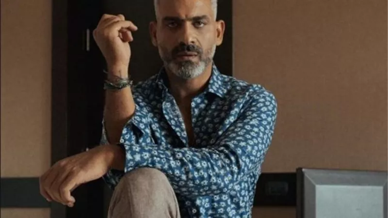 هاني عادل ضيف برنامج ”It”s show time”.. الليلة