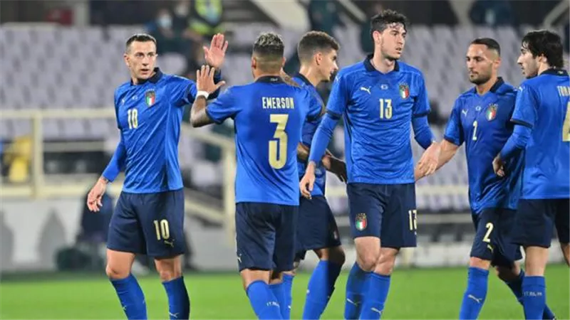 استقبال رئاسي وجماهيري للمنتخب الإيطالي بعد إنجاز يورو 2020