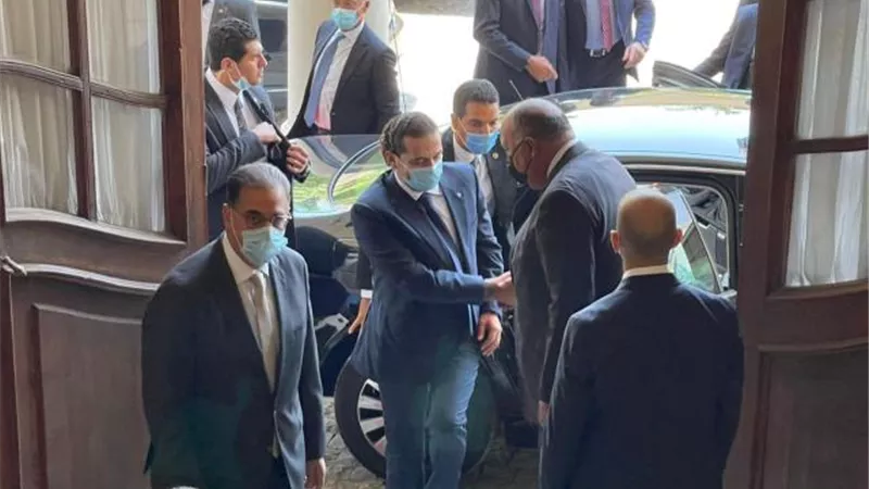 شكرى يدعو الأطراف اللبنانية لتغليب المصلحة العليا للبلاد