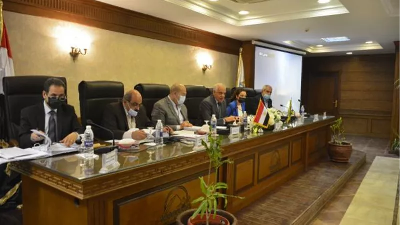شاهد.. «تنفيذي الجيزة» يبحث استعدادات استقبال عيد الأضحى المبارك