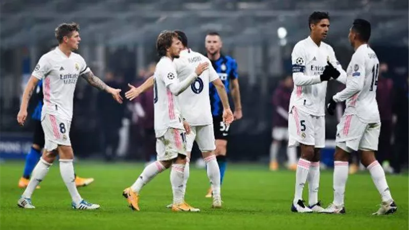 ريال مدريد يعلن خسارته لـ300 مليون يورو في إيراداته ولكنه يحقق أرباحا في موسم 2020 / 2021