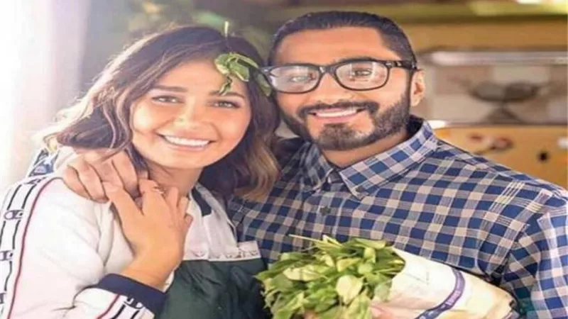 ”لمسات وأحضان”.. تفاصيل الكليب الذي أغضب حلا شيحة من تامر حسني